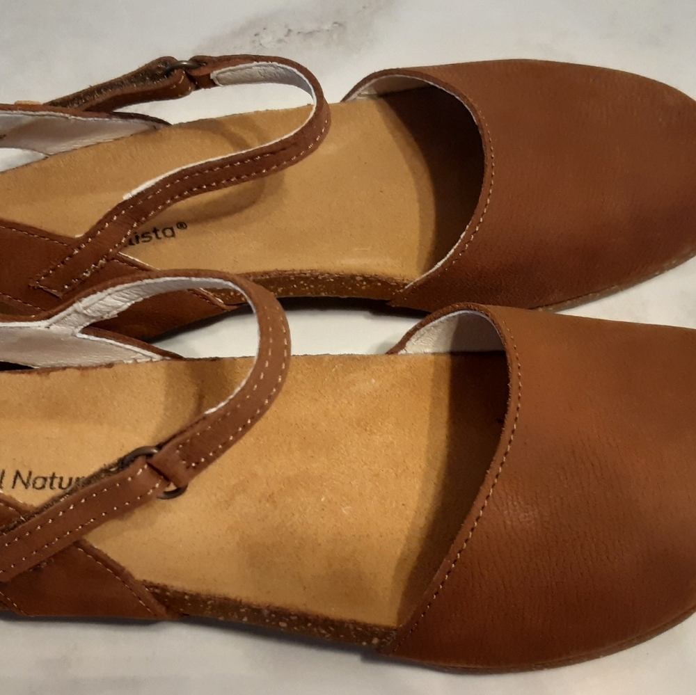 El Naturalista Wakataua comfy shoes